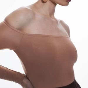 New 
Karen Millen


Slinky Bardot Jersey Bodysuit Top